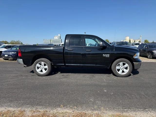 2024 RAM 1500 Classic Tradesman Quad Cab 4x4 64 Box 2024 RAM 1500 Classic Tradesman Quad Cab 4x4 64 Box