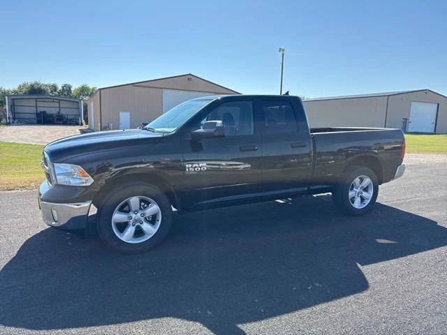 2024 RAM 1500 Classic Tradesman Quad Cab 4x4 64 Box 2024 RAM 1500 Classic Tradesman Quad Cab 4x4 64 Box