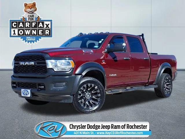 2022 RAM 3500 Tradesman Crew Cab 4x4 64 Box