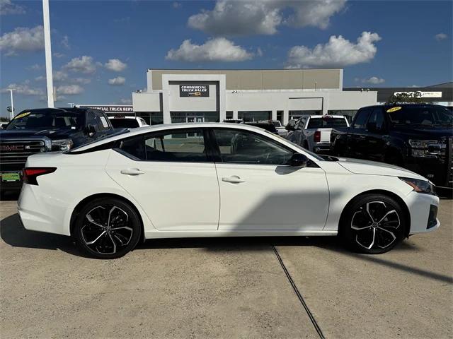 2024 Nissan Altima SR FWD 2024 Nissan Altima SR FWD