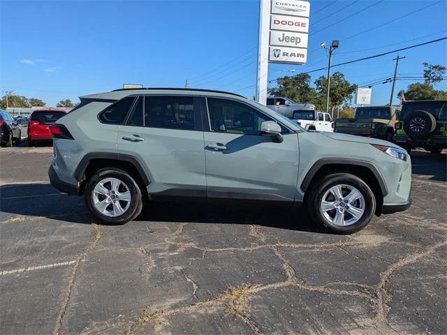 2021 Toyota RAV4 XLE