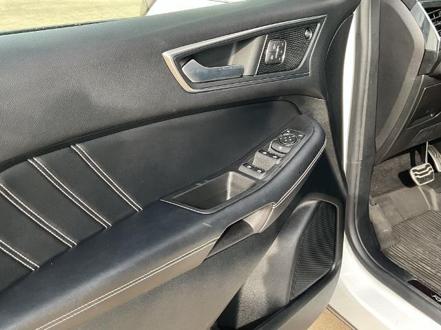 2022 Ford Edge ST