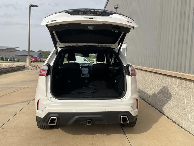 2022 Ford Edge ST