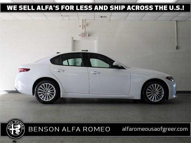 2022 Alfa Romeo Giulia Sprint AWD