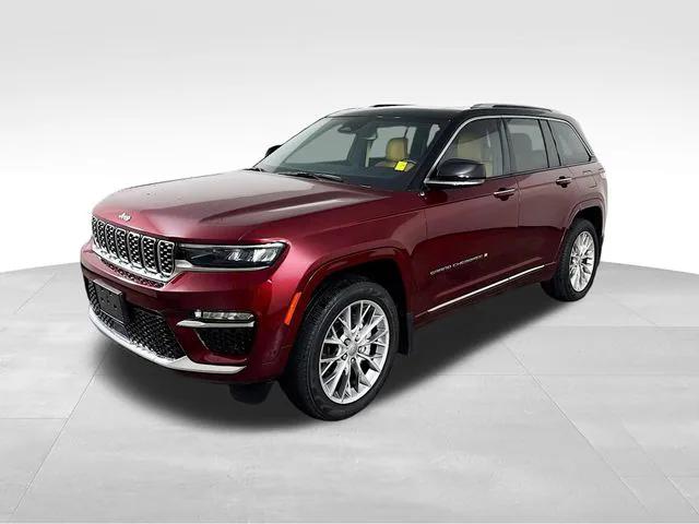 2024 Jeep Grand Cherokee Summit 4x4 2024 Jeep Grand Cherokee Summit 4x4