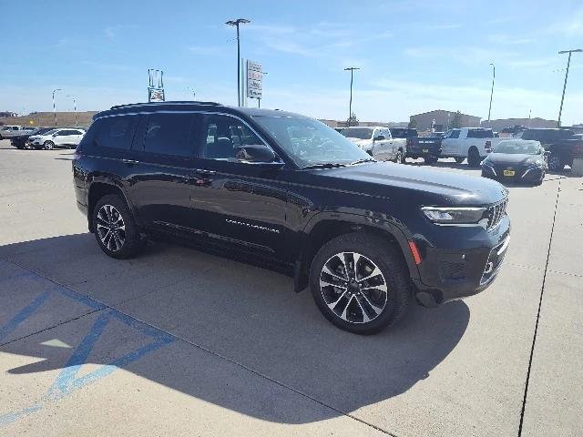 2022 Jeep Grand Cherokee L Overland 2022 Jeep Grand Cherokee L Overland