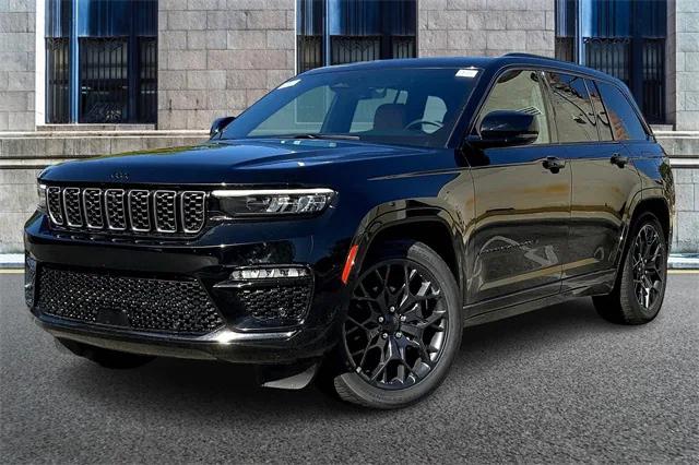 2025 Jeep Grand Cherokee GRAND CHEROKEE SUMMIT 4X4
