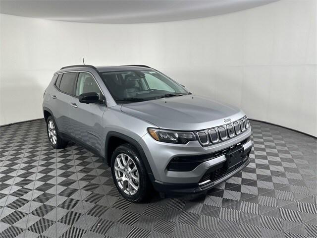 2022 Jeep Compass Latitude Lux 4x4