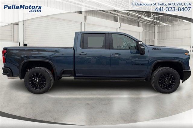 2025 Chevrolet Silverado 2500HD 4WD Crew Cab Standard Bed LTZ