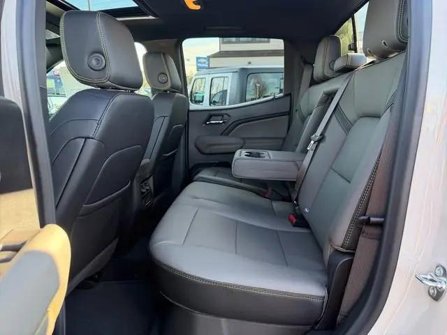 2026 Chevrolet Colorado ZR2, 4WD