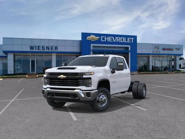 2025 Chevrolet Silverado 3500HD Work Truck