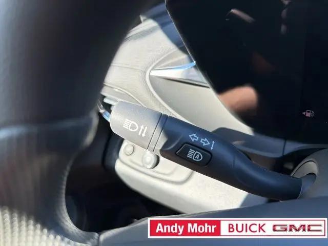 2026 Buick NV Preferred FWD