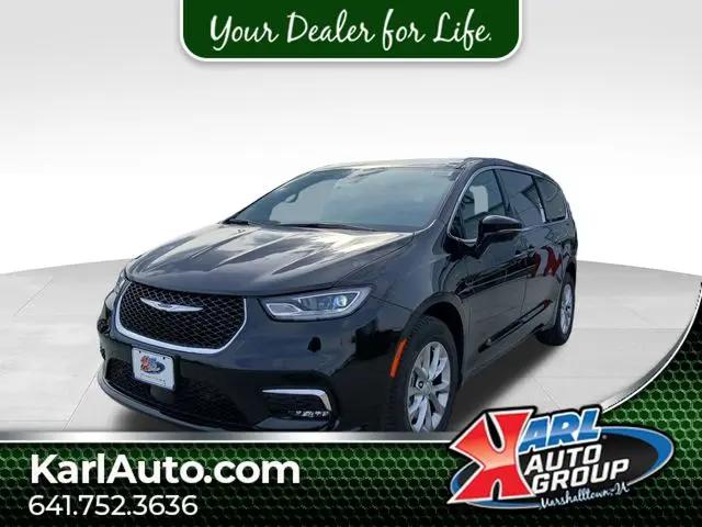 2026 Chrysler Pacifica Select AWD for sale in Marshalltown,, IA