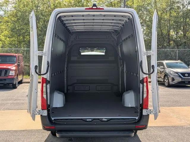 2026 Mercedes-Benz Sprinter 2500 High Roof 4-Cyl Diesel HO