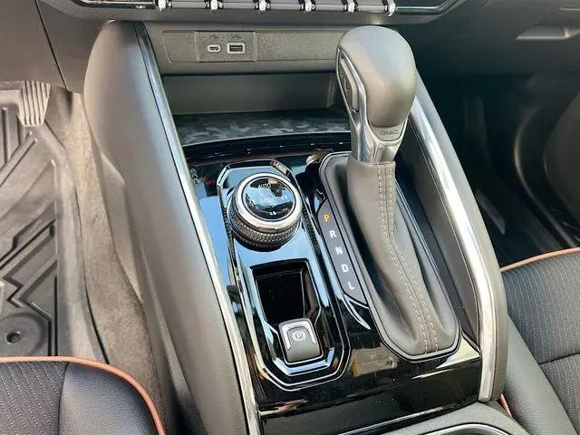 2026 GMC Canyon AT4, 4WD