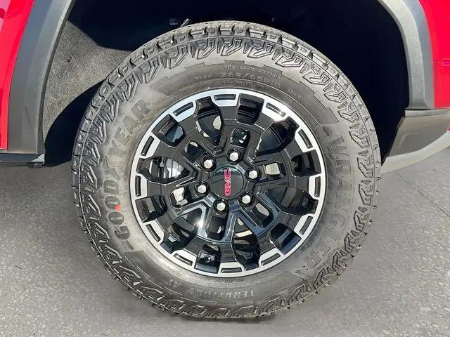 2026 GMC Canyon AT4, 4WD