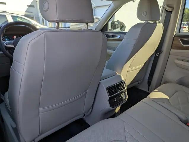 2026 Volkswagen Atlas SE