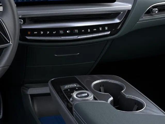 2026 Cadillac iQ Signature Sport AWD