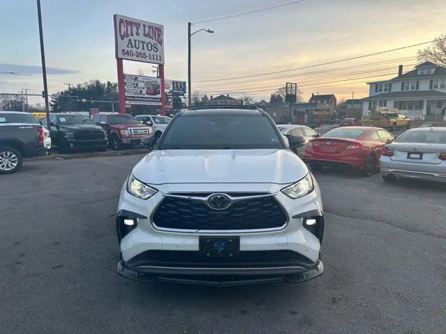 2021 Toyota Highlander Platinum