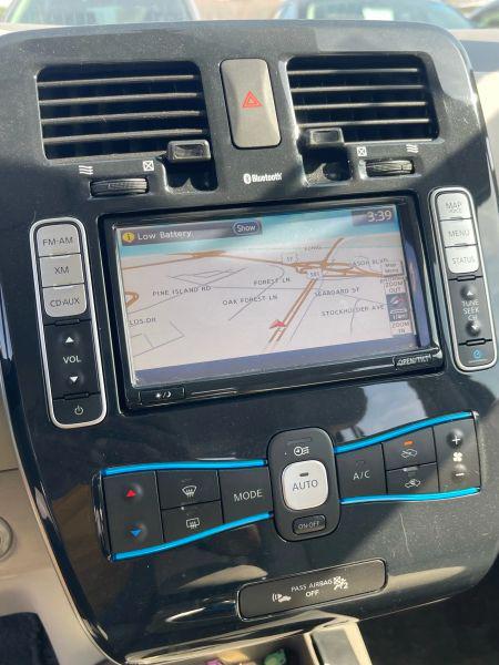 2012 Nissan LEAF SL