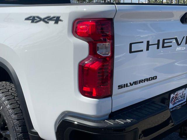 2026 Chevrolet Silverado 2500HD Custom