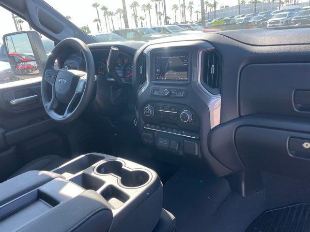 2026 Chevrolet Silverado 2500HD Custom