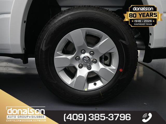 2026 Ram 1500 Lone Star Crew Cab 4x4 5'7" Box