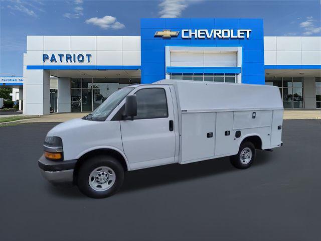 2025 Chevrolet Express Cutaway Work Van