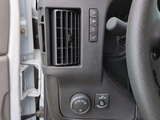 2025 Chevrolet Express Cutaway Work Van