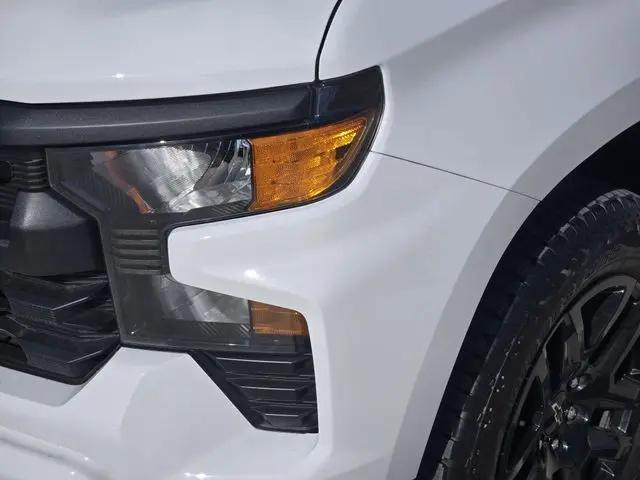 2025 Chevrolet Silverado 1500 2WD Crew Cab Short Bed Custom