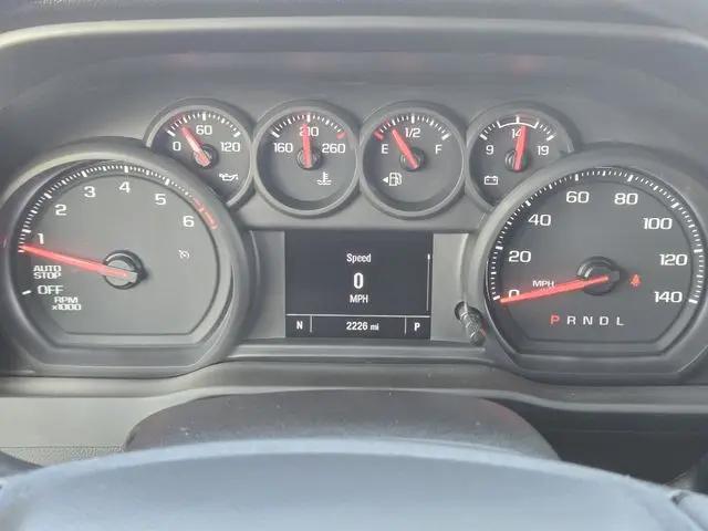 2025 Chevrolet Silverado 1500 2WD Crew Cab Short Bed Custom
