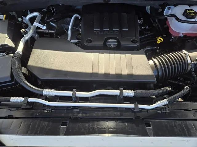 2025 Chevrolet Silverado 1500 2WD Crew Cab Short Bed Custom
