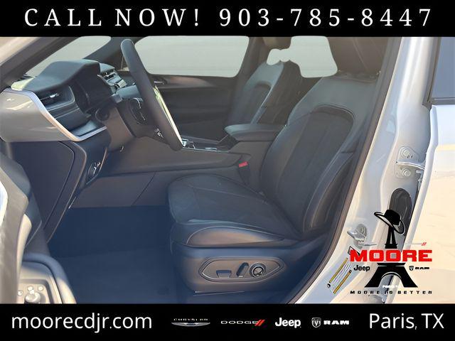 2025 Jeep Grand Cherokee Altitude X 4x4