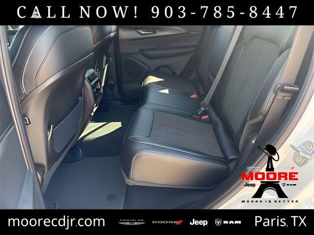 2025 Jeep Grand Cherokee Altitude X 4x4