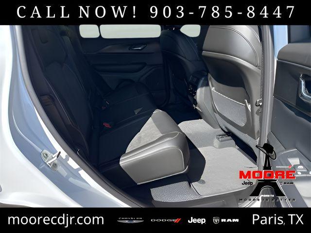 2025 Jeep Grand Cherokee Altitude X 4x4