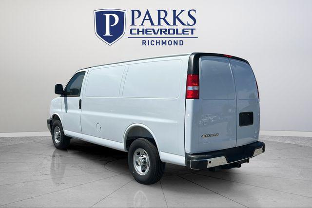2025 Chevrolet Express Cargo Van RWD 2500 Regular Wheelbase WT