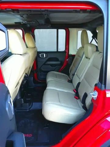 2019 Jeep Wrangler Unlimited Sahara 4x4
