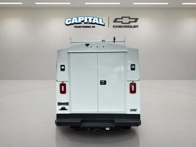 2025 Chevrolet Express Cutaway Work Van