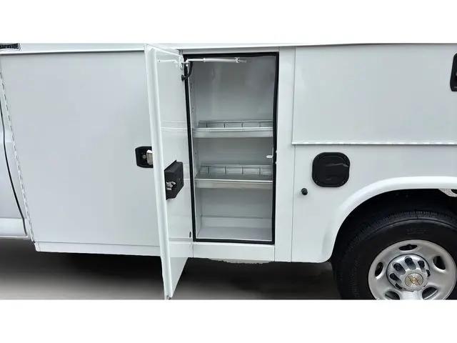 2025 Chevrolet Express Cutaway Work Van
