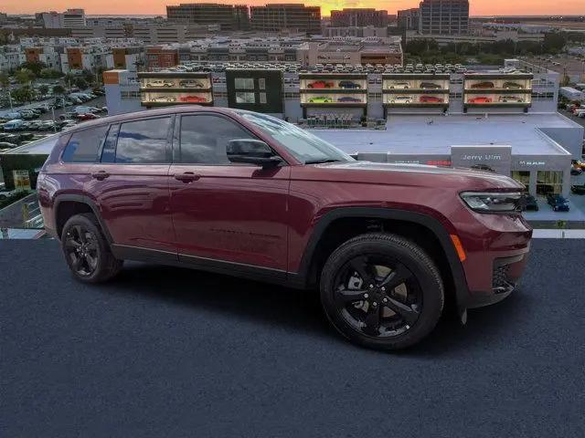 2025 Jeep Grand Cherokee L Altitude 4x4 for sale in Tampa, FL