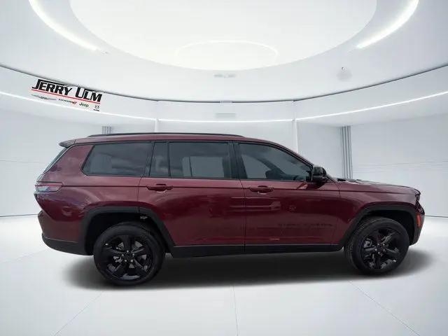 2025 Jeep Grand Cherokee L Altitude 4x4