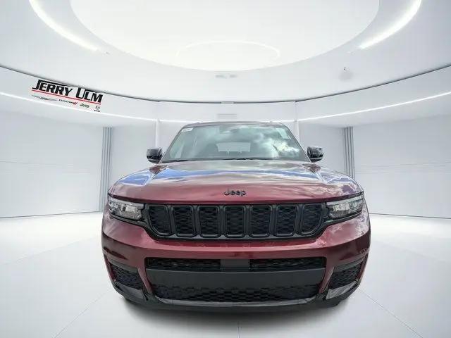 2025 Jeep Grand Cherokee L Altitude 4x4