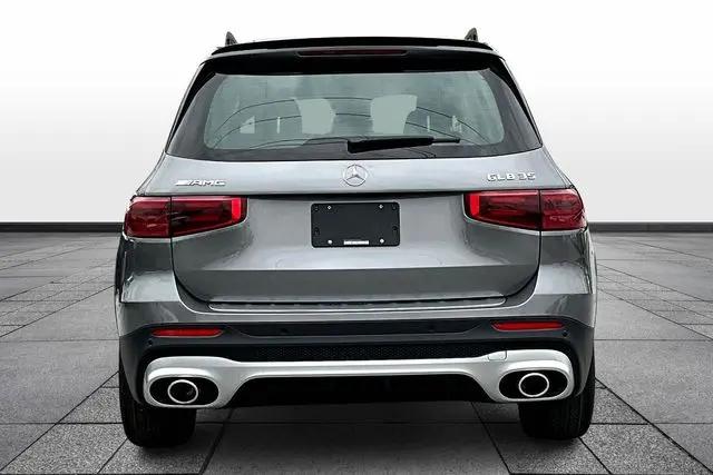 2026 Mercedes-Benz GLB 4MATIC