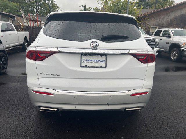 2023 Buick Enclave Essence FWD