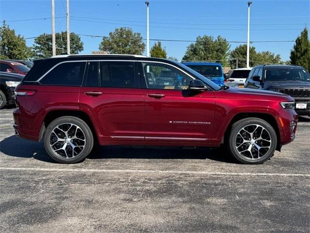 2022 Jeep Grand Cherokee 4xe Summit Reserve 4x4 2022 Jeep Grand Cherokee 4xe Summit Reserve 4x4