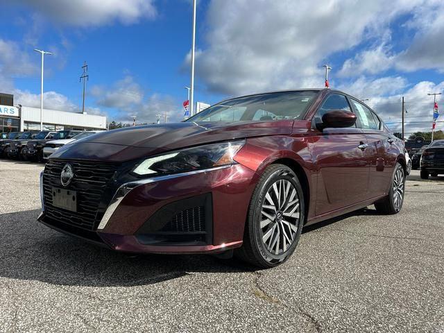 2023 Nissan Altima SV FWD