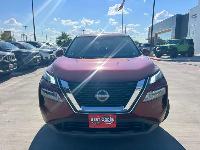 2022 Nissan Rogue SV FWD