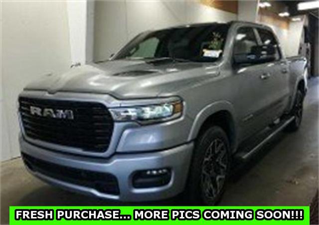 2025 RAM 1500 Laramie Crew Cab 4x4 57 Box