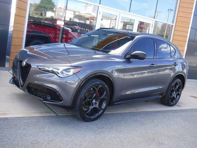 2024 Alfa Romeo Stelvio Veloce AWD 2024 Alfa Romeo Stelvio Veloce AWD
