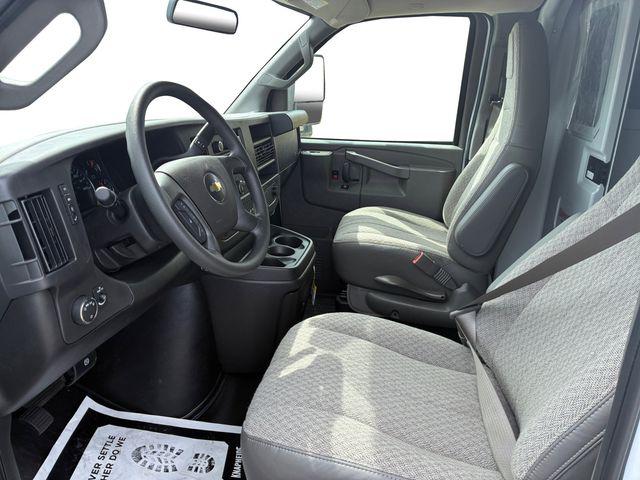 2025 Chevrolet Express Cutaway Work Van